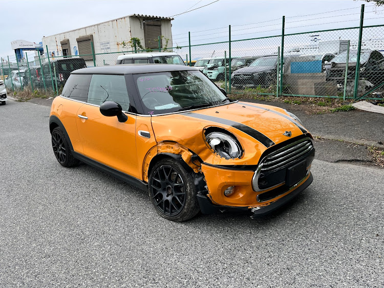 アルシオーネSVXの愛車の横顔に関するカスタム事例の投稿画像38枚目