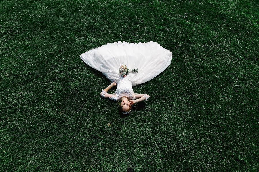 Wedding photographer Vladislav Layt (vllayt). Photo of 1 December 2022