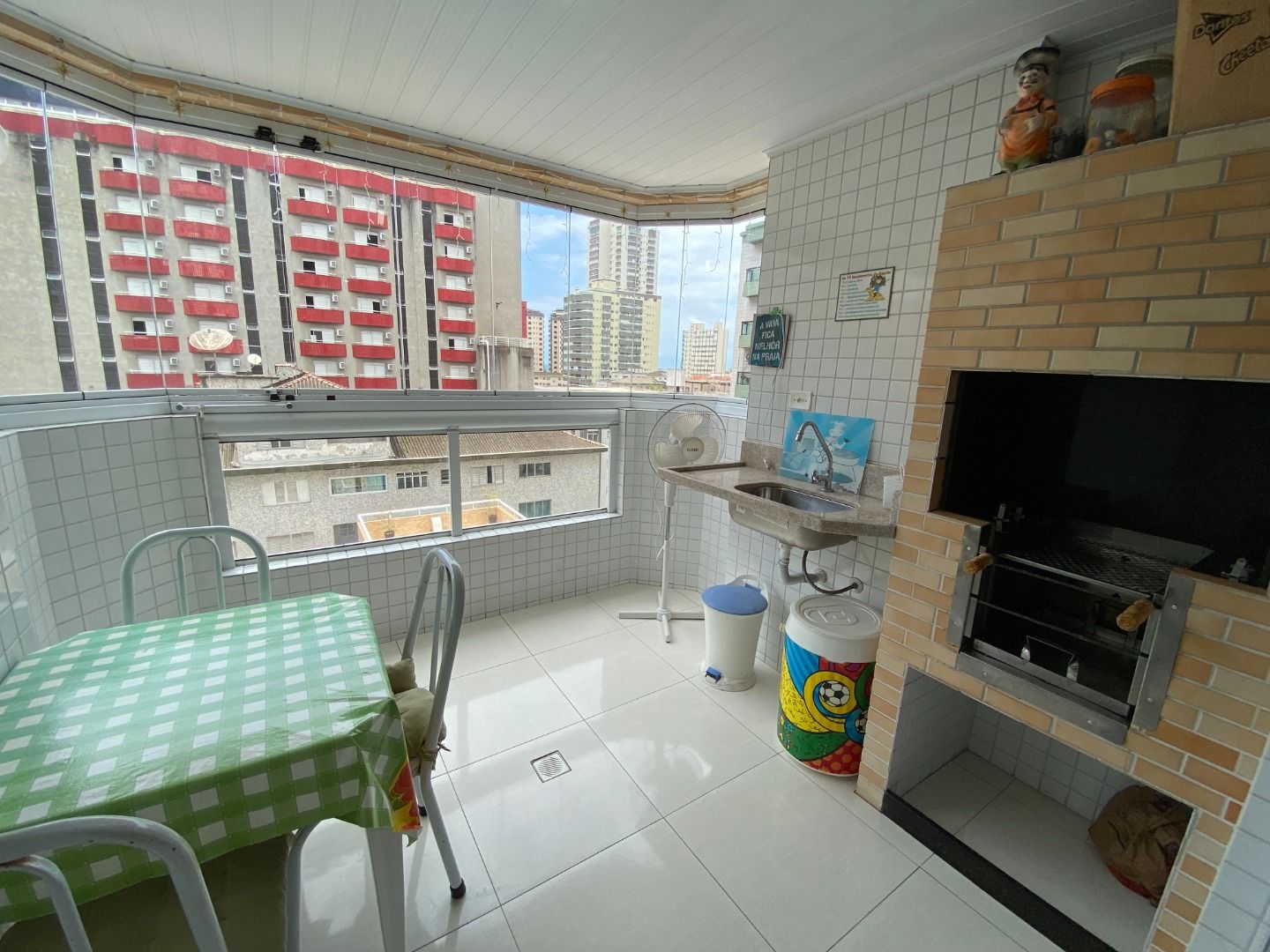 Apartamentos à venda Vila Tupi