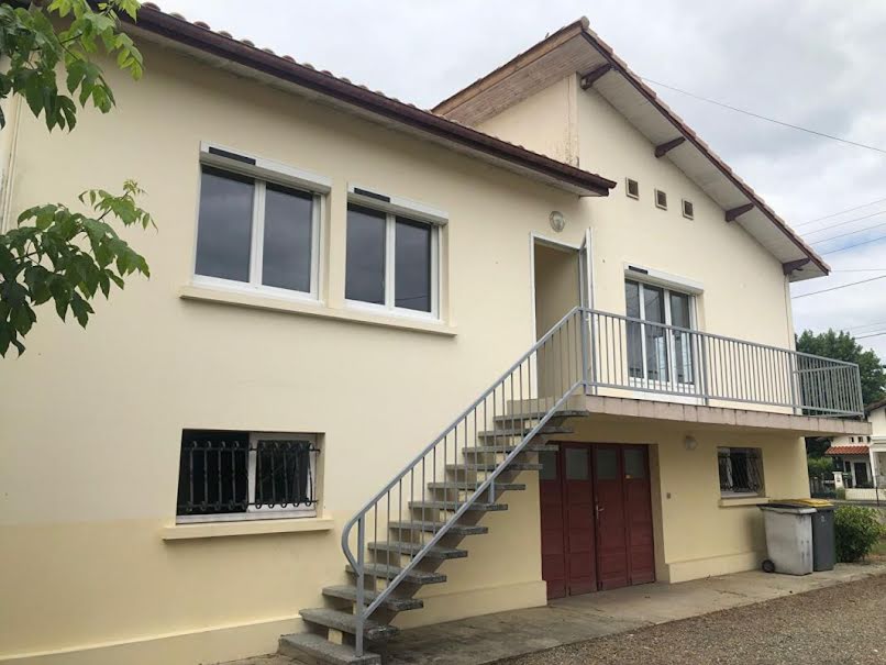 Location  maison 4 pièces 91 m² à Mont-de-Marsan (40000), 950 €