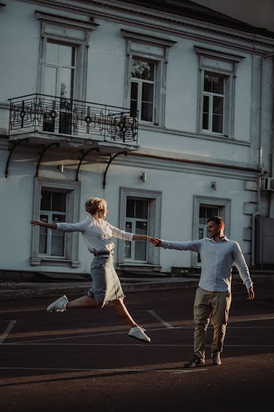 Wedding photographer Viktor Lazutin (lazutin). Photo of 21 September 2020