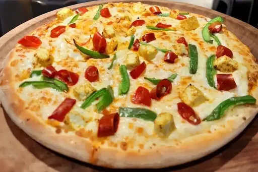 Tandoori Paneer Overloaded Pizza