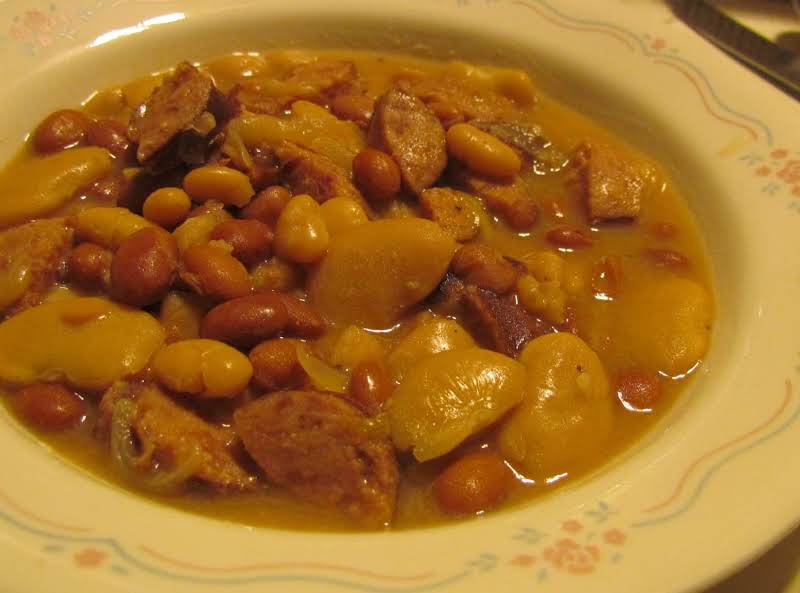 Super Easy Kielbasa Bean Soup Made With 1 15.5oz Can Of Northern Beans, 1 15.5oz Can Of Pinto Beans And 1 15.5oz Can Of Large Butter Beans (because That's What I Had In My Pantry). One 12oz Pkg Of Hillshire Farms Kielbasa. 2/11/13