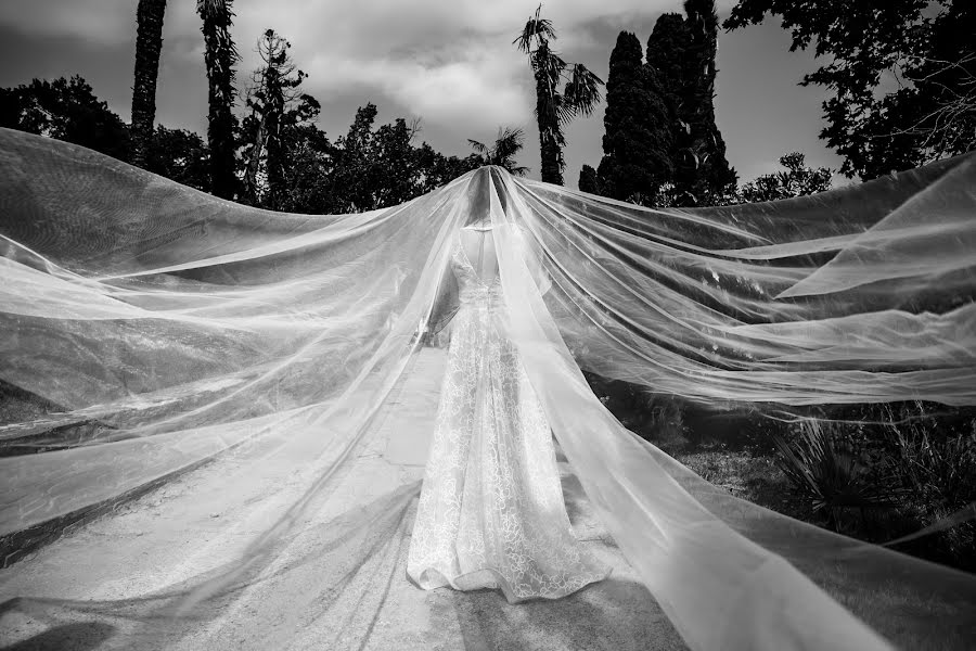 Wedding photographer Osman Shakirov (shakirov). Photo of 15 July 2018