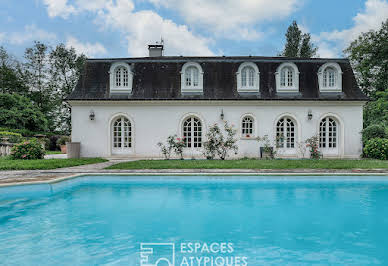 House with pool and terrace 5