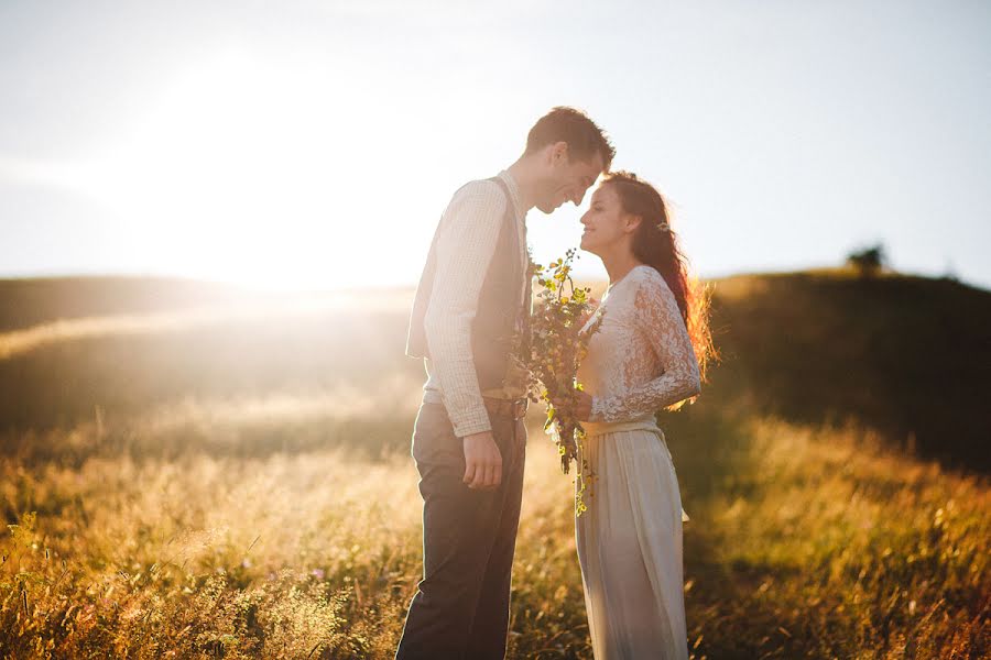 Fotógrafo de bodas Elena Trusova (raspberry). Foto del 13 de agosto 2015