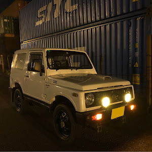 ジムニー JA11V