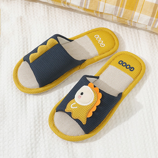 Title 5, Boys and Girls Summer Cartoon Dinosaur Slippers...