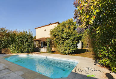 House with pool and terrace 15