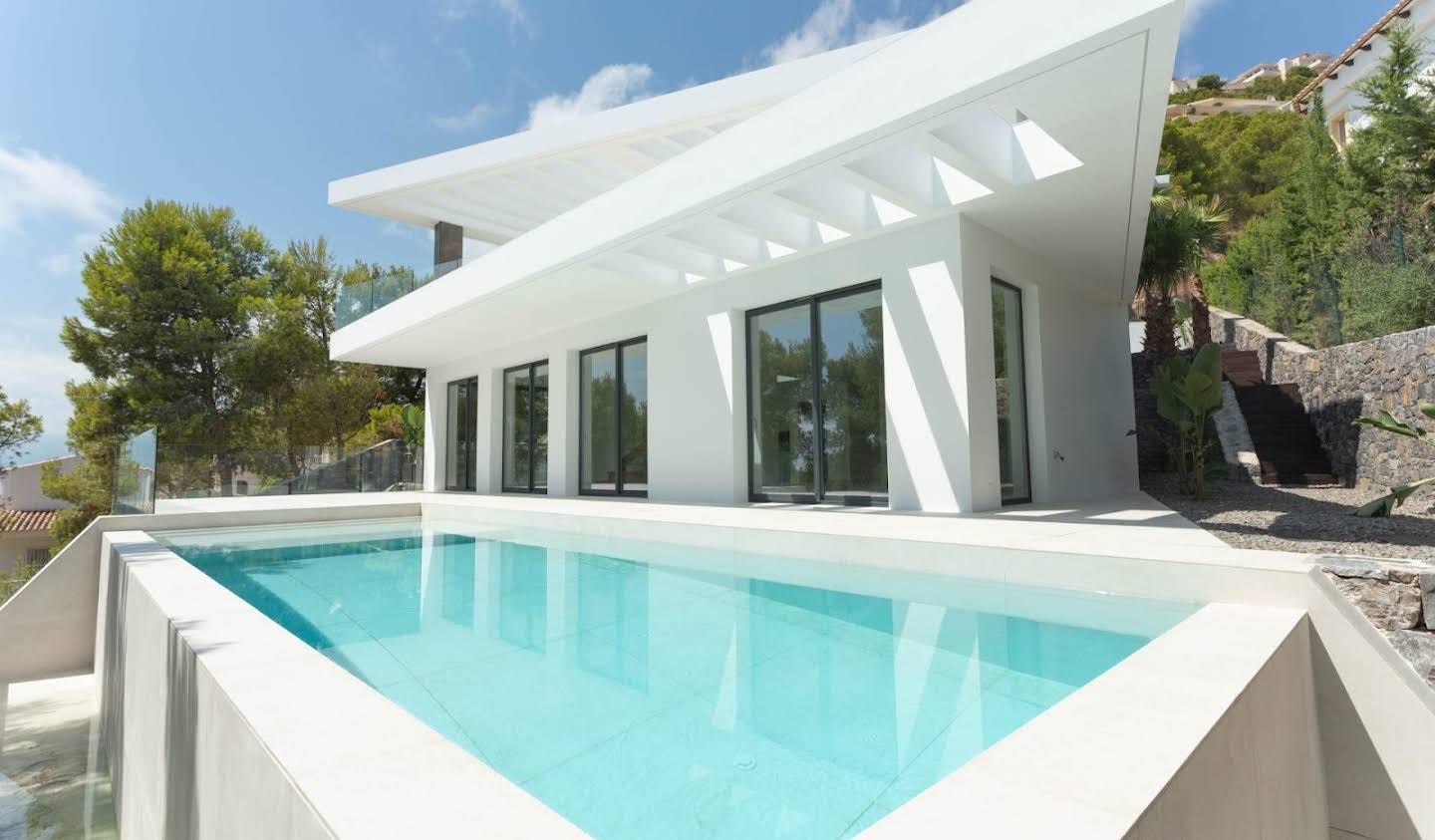 Villa with pool Altea