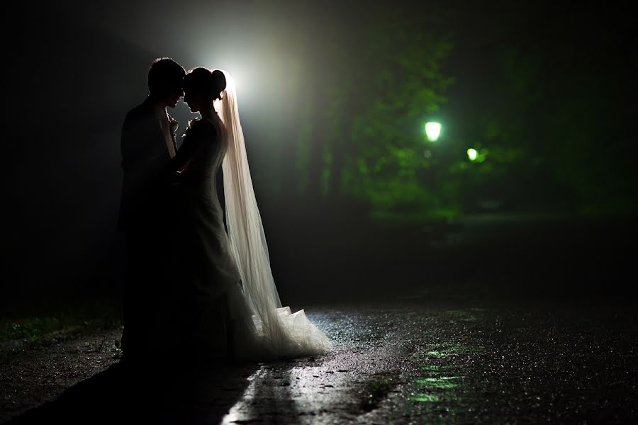 Photographe de mariage Jan Bystrzonowski (bystrzonowski). Photo du 16 janvier 2014