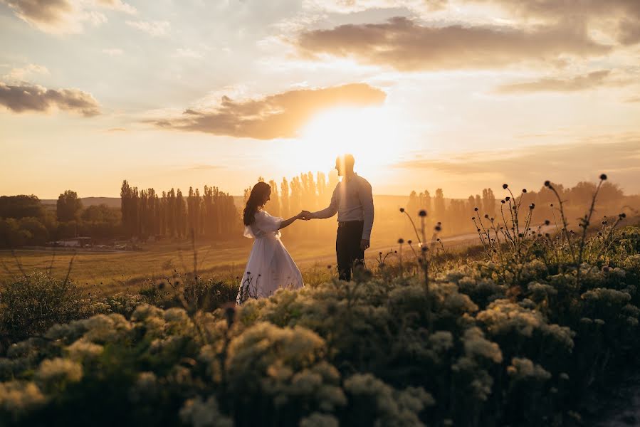 Fotógrafo de casamento Darya Markova (dariamarkova). Foto de 9 de junho 2022