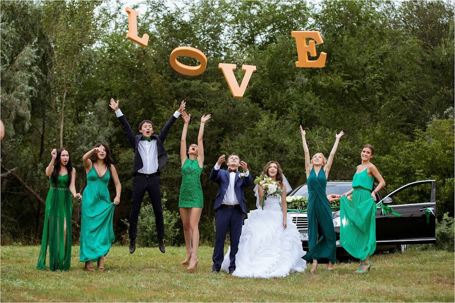 Fotógrafo de casamento Olga Semenova (olgasemenova). Foto de 2 de junho 2016