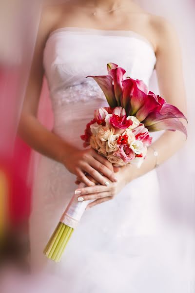 Fotografer pernikahan Tatyana Assaulova (tanaydiz). Foto tanggal 1 Juli 2014