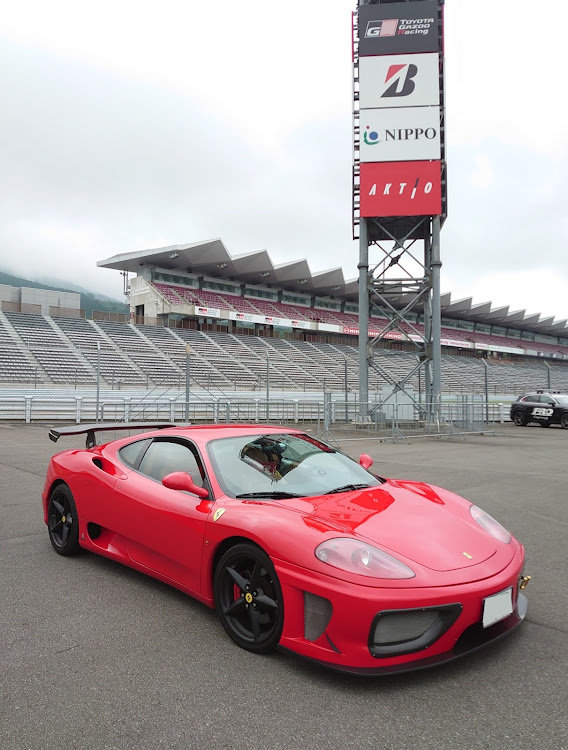 360モデナのフェラーリ・サーキット・FSWに関するカスタム事例の投稿画像1枚目