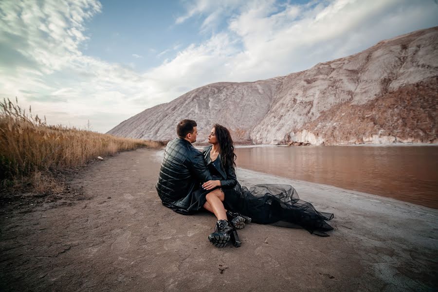 Fotografo di matrimoni Elena Naumik (elenanaumik). Foto del 16 ottobre 2018