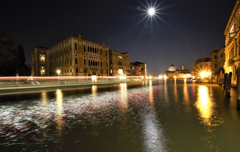 passeggeri nel tempo di maee