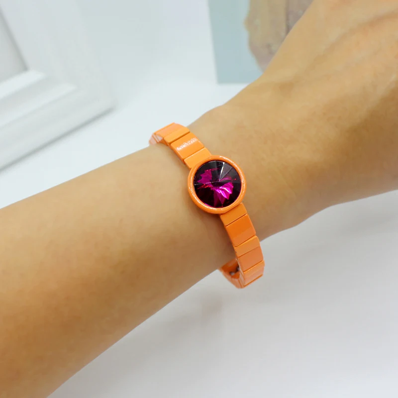 Title 4, Bracciale Smaltato con Pietre di Cristallo e Co...