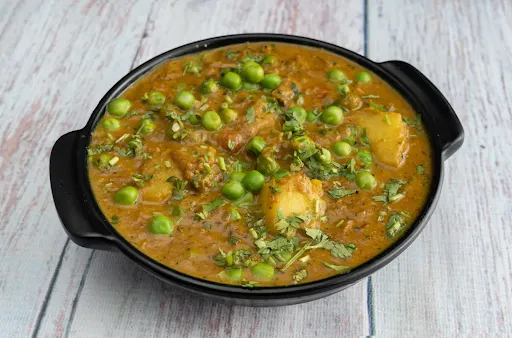 Aloo Matar Gravy