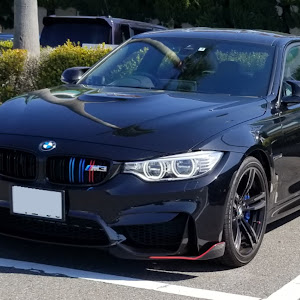 M3 セダン