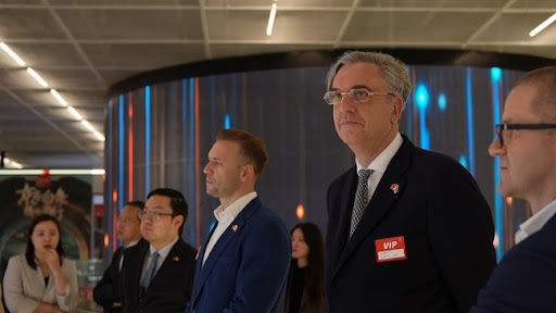 Čadež: Srbija spremna da podrži razvoj digitalnog koridora između Kine i Evrope