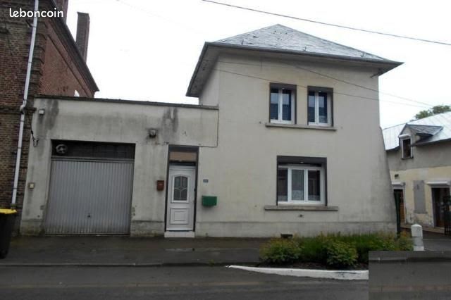 Vente maison 6 pièces 95 m² à Le Cateau-Cambrésis (59360), 80 000 €