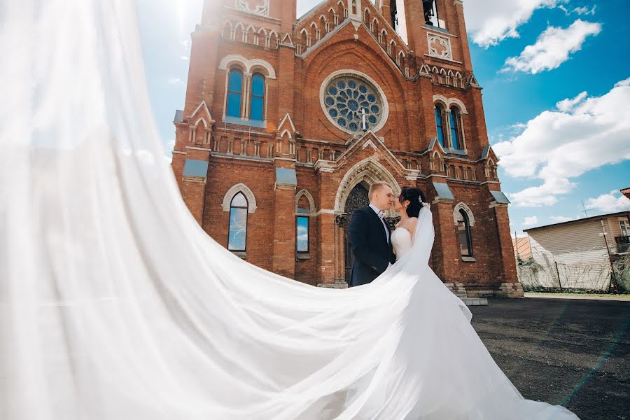 Kāzu fotogrāfs Aleksandr Sinelnikov (sinelnikoffoto). Fotogrāfija: 4. jūlijs 2018