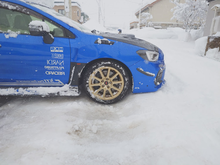WRX STIの明けましておめでとうございます・大雪は勘弁して欲しい・青森市やべえ・風邪には気を付けましょう・スノーボード シーズンインに関するカスタム事例の投稿画像14枚目