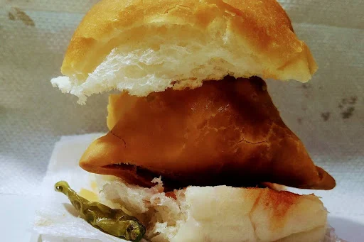 Samosa Pav