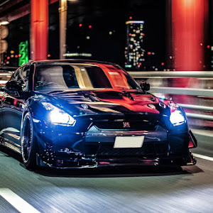 NISSAN GT-R R35