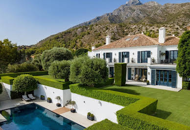 Villa with garden and terrace 16