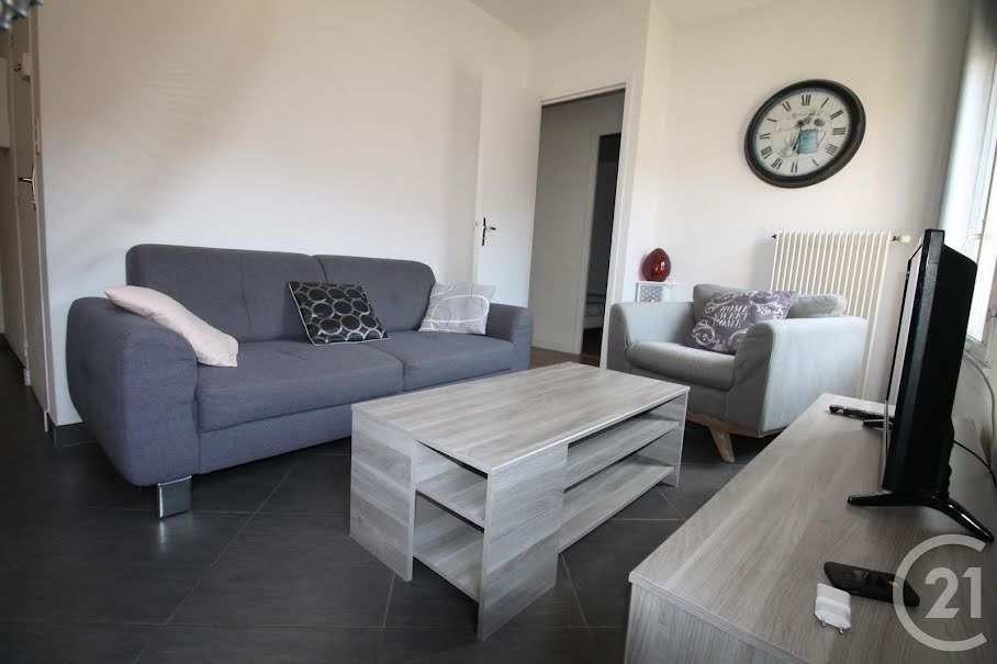 Location meublée appartement 3 pièces 76.03 m² à Sarlat-la-caneda (24200), 710 €