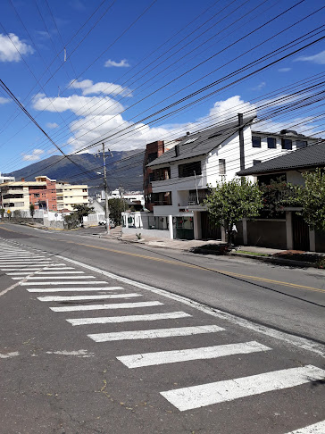 Opiniones de ITALMOVIMENTI : Ducati / Husqvarna en Quito - Concesionario de automóviles