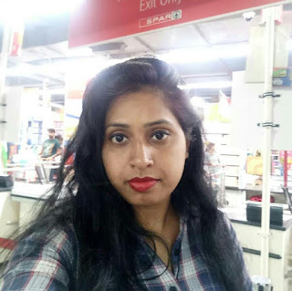 Pooja Singh at Spar Hypermarket, Mohan Nagar,  photos