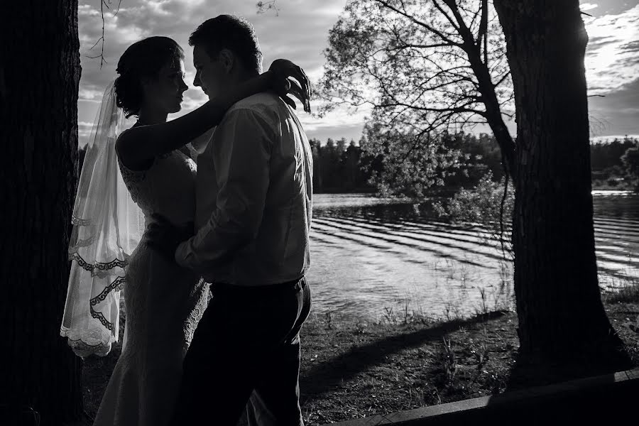 Wedding photographer Ekaterina Tyumeneva (ekaterinamart). Photo of 7 November 2018