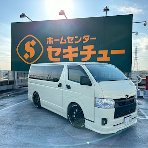 ハイエースバン TRH200V