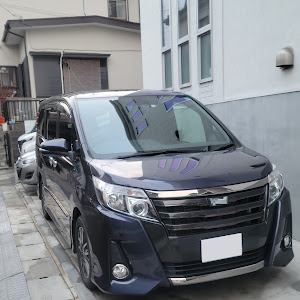 ノア ZRR80W