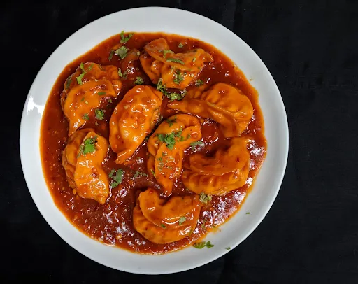 Pan Fried Cheese Mushroom Momos [6 Pieces] With Soup