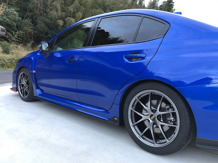 WRX S4のホイール交換・BBS RI-A・STIサイドアンダースポイラー・STIリアサイドアンダースポイラー・STIリアアンダースポイラーに関するカスタム事例の投稿画像1枚目