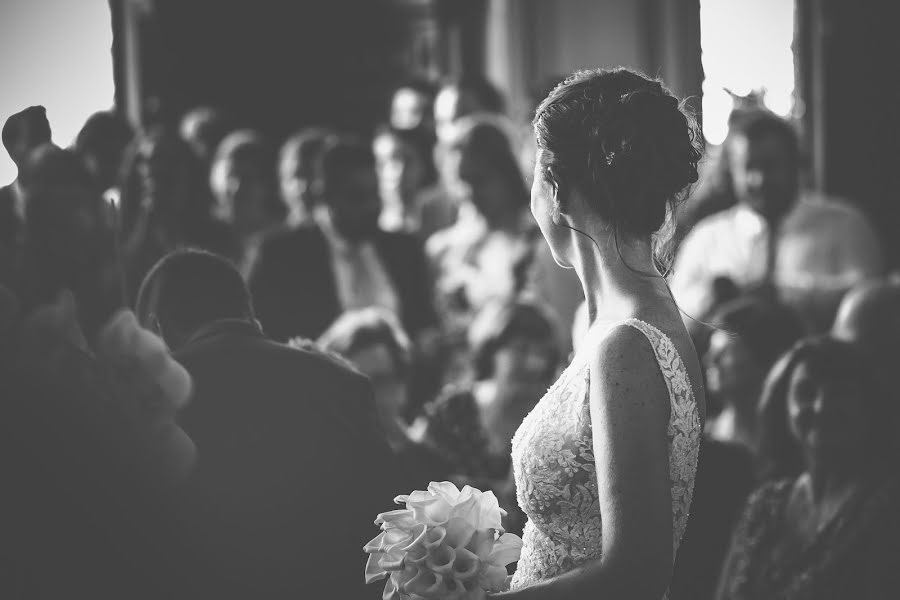 Wedding photographer Stéphane Guillerm (instantphoto). Photo of 6 March