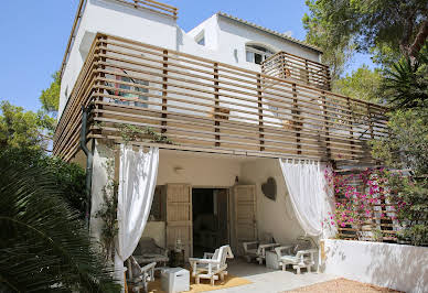 Maison avec jardin et terrasse 3