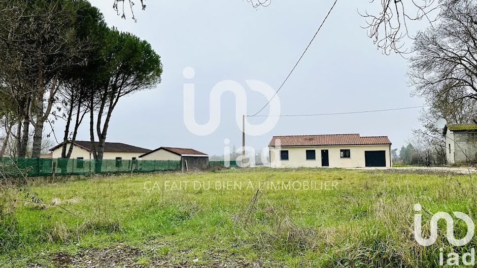 Vente terrain  801 m² à Septfonds (82240), 45 000 €