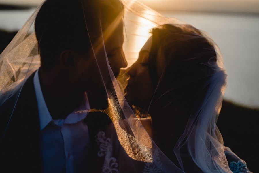 Wedding photographer Katya Panova (phrasalverbs). Photo of 1 August 2019