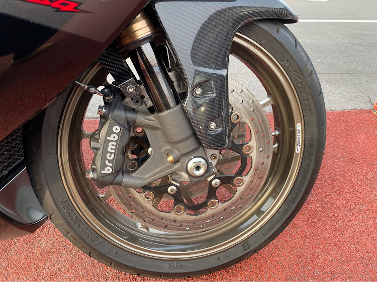 たぬよしさんが投稿したGSX1300R・隼・ご近所ツーリング・黒ブサ・弐号機に関するカスタム事例の投稿画像3枚目