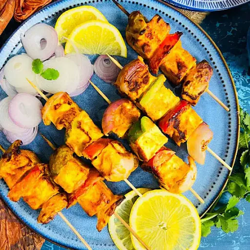 Achari Paneer Tikka