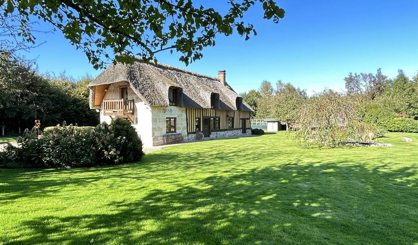 Property with garden Livarot-Pays-d'Auge