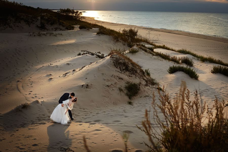 Fotógrafo de bodas Kamil Lipiec (lipieckamil). Foto del 7 de diciembre 2018