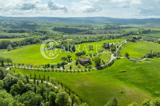 Corps de ferme avec piscine 3
