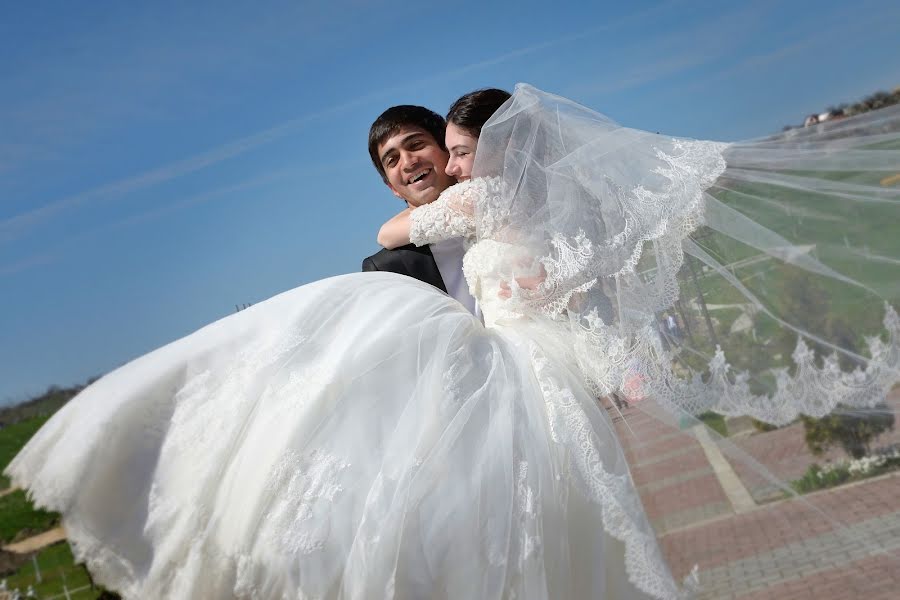 Fotógrafo de casamento Roman Feshin (feshin). Foto de 5 de dezembro 2015