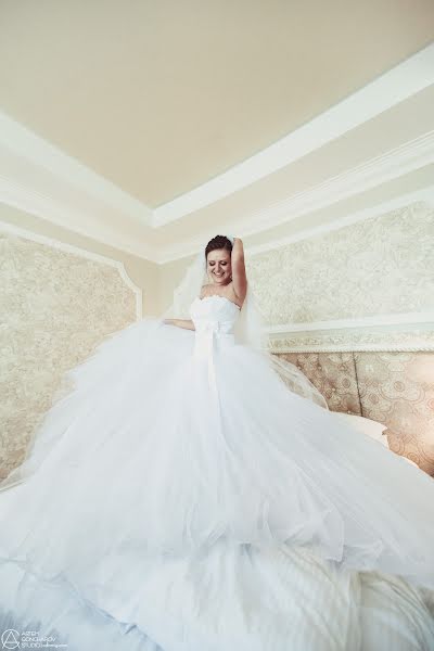 Wedding photographer Artem Goncharov (odinmig). Photo of 6 December 2014